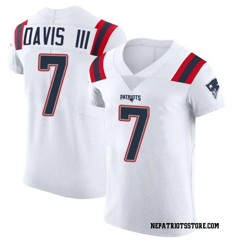 New England Patriots Men's Elite White Vapor Untouchable Jersey (7 Carlton Davis III)