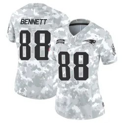 New England Patriots Women's Limited Arctic Camo 2024 Salute to Service Jersey (88 Martellus Bennett)