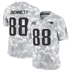 New England Patriots Youth Limited Arctic Camo 2024 Salute to Service Jersey (88 Martellus Bennett)
