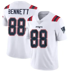 New England Patriots Youth Limited White Vapor Untouchable Jersey (88 Martellus Bennett)